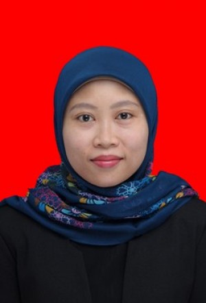 IKFINA MAUFURIYAH, SS., MA.